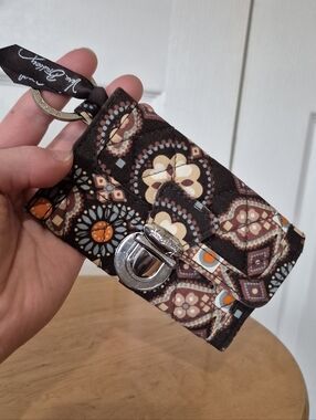 Very Bradley Wallet Quick Swipe ID Holder Canyon Pattern